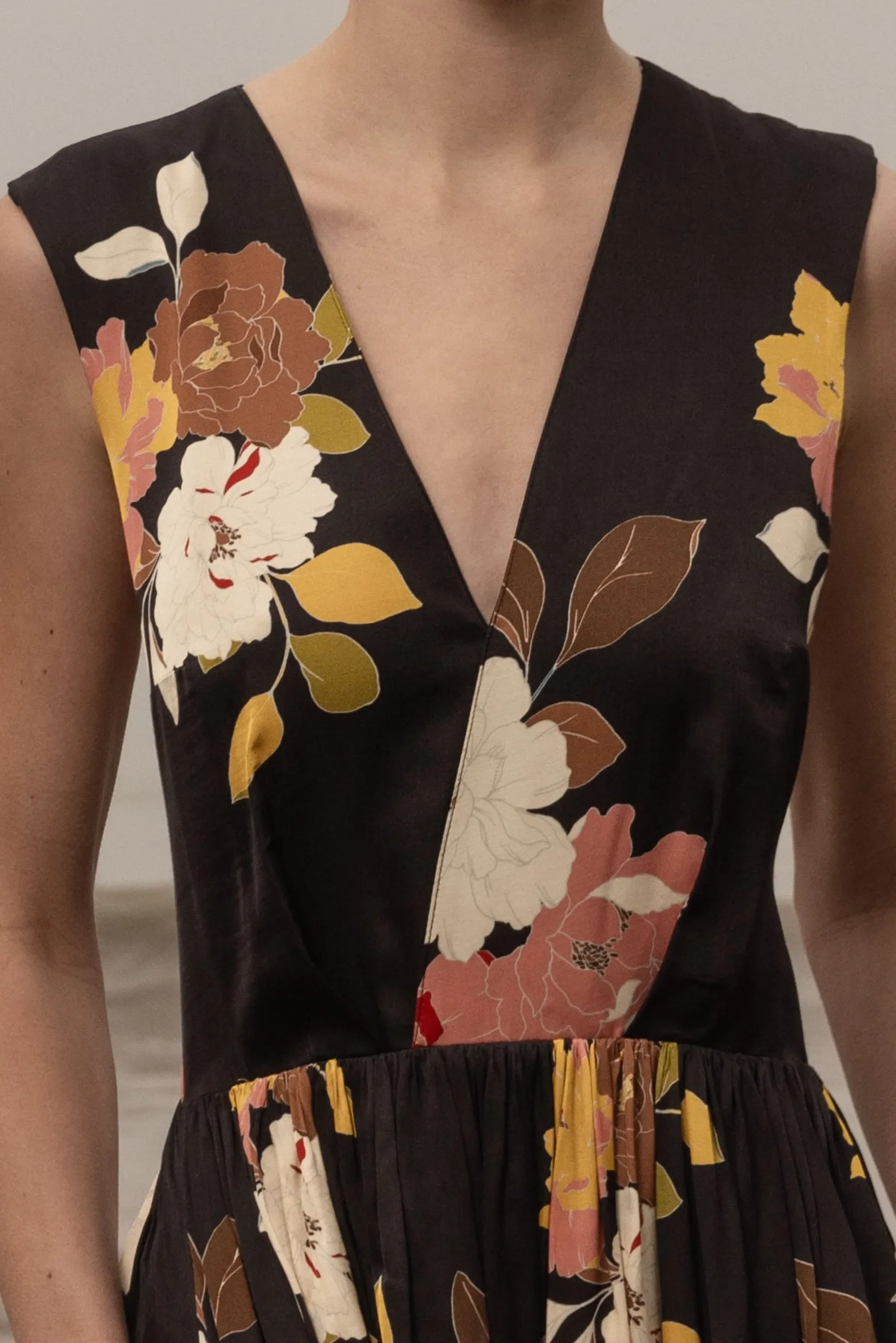 Corsica Dress - English Rose - Image 4
