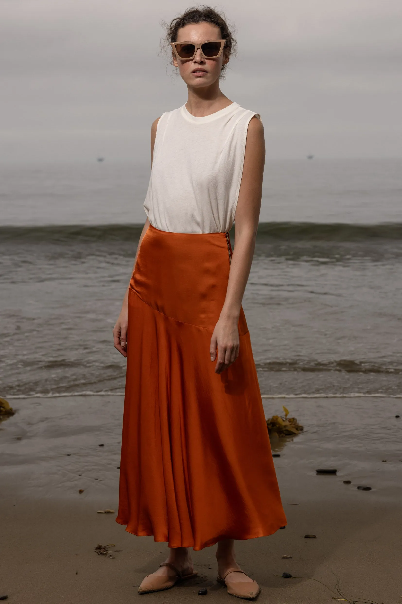 Expat Tank - White - Image 4