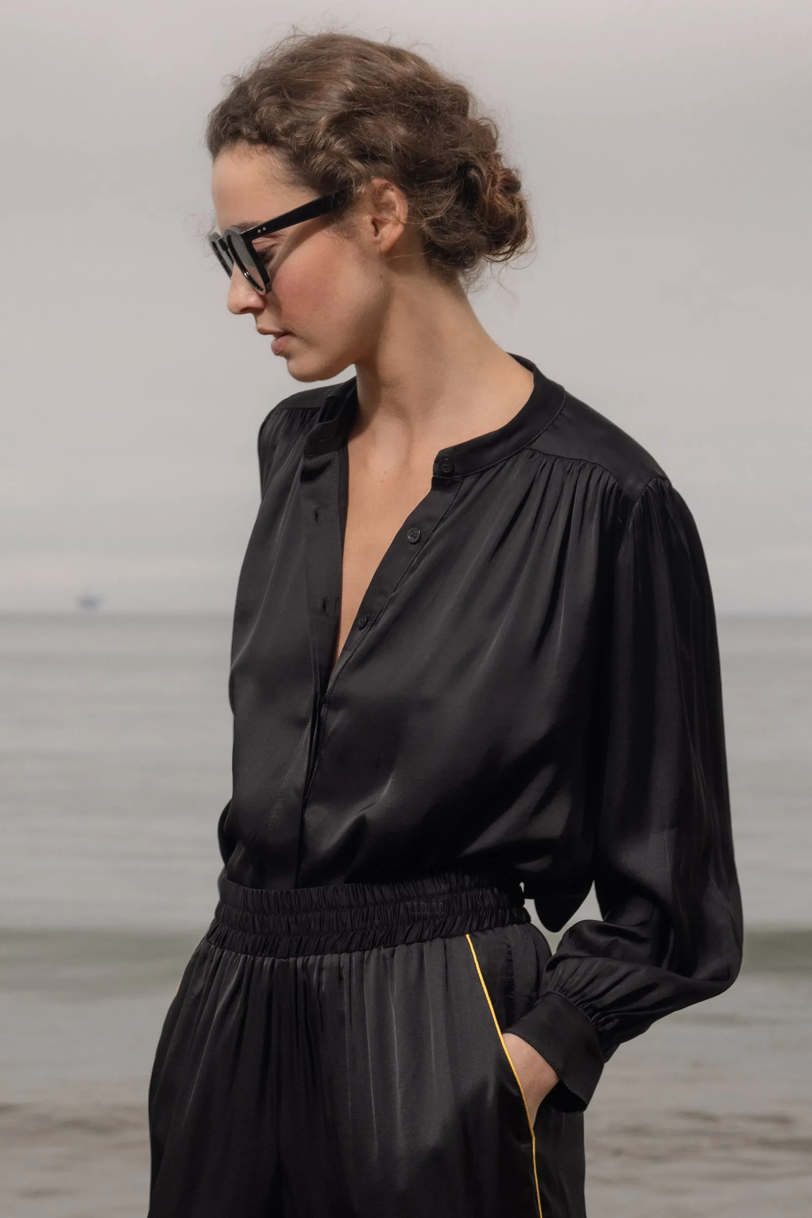 Farah Blouse - Noir - Image 6