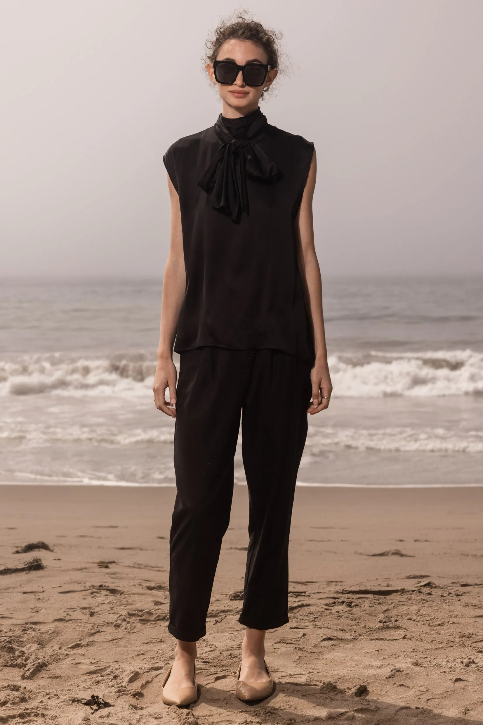 Kaolin Trouser - Noir Silk Noil - Image 4