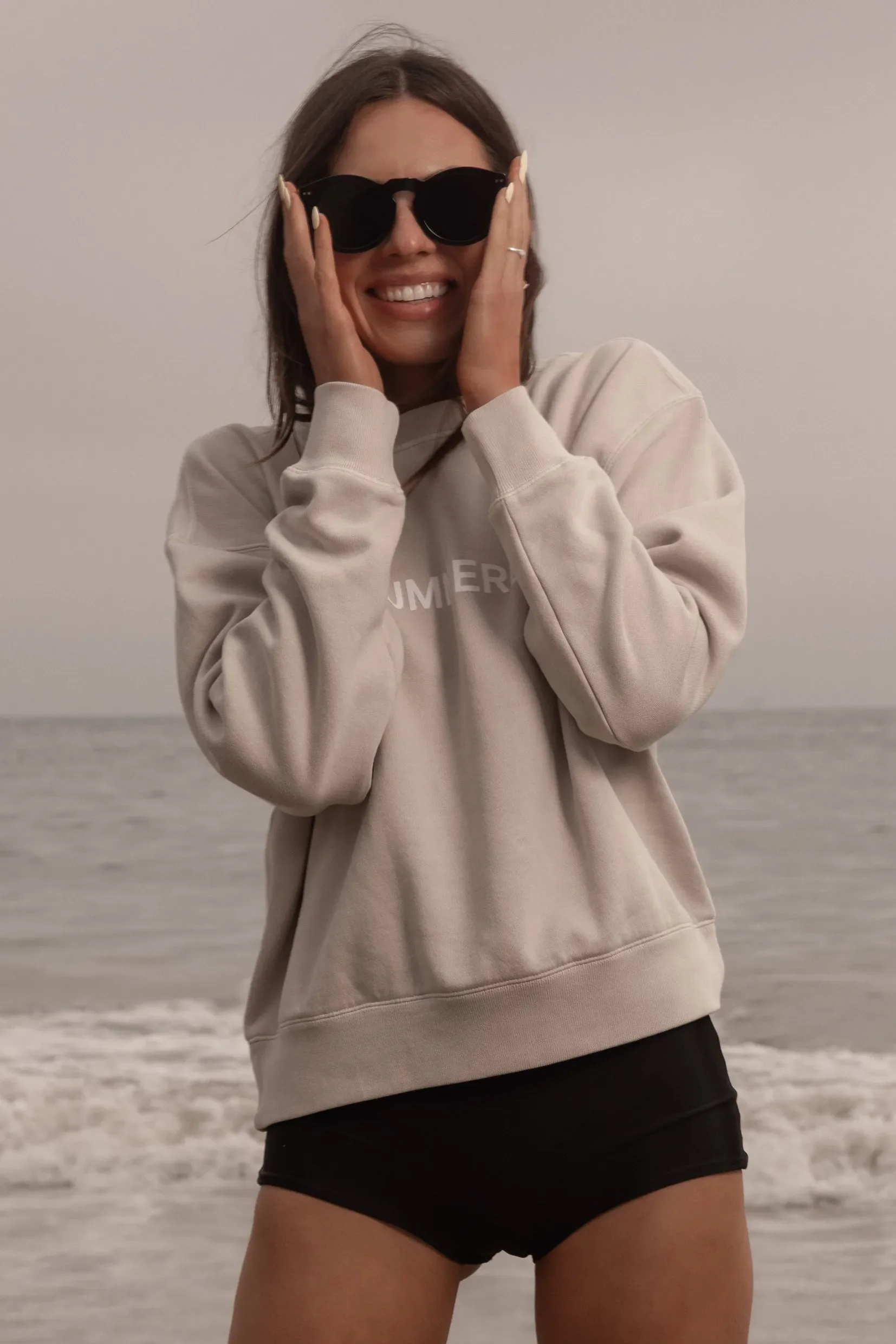 SRF SUMMERLAND Classic Crewneck - Faded Cream - Image 4